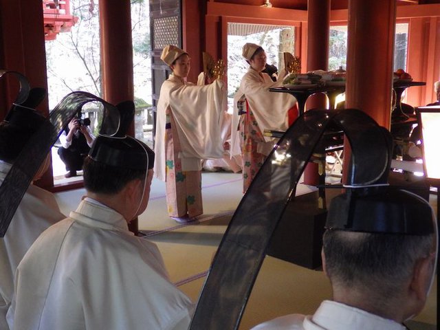 639�� 5�N�Ԃ�̓�r�R�_�Ж퐶�ՁE���S�����Ő���オ�� 03_14������_�Д������_�y