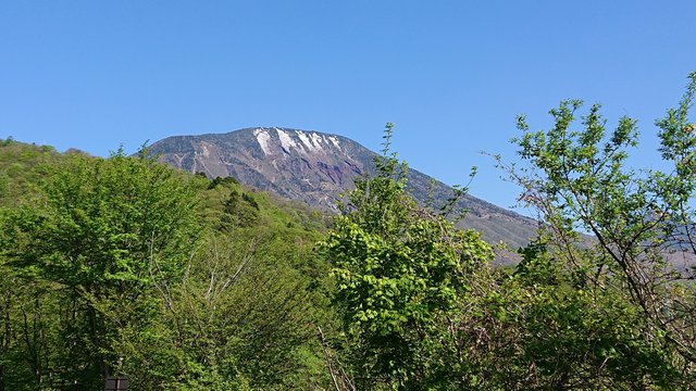 641�� ���Ẳ��������i 05_�V�΂Ɛ�c��j�̎R10��